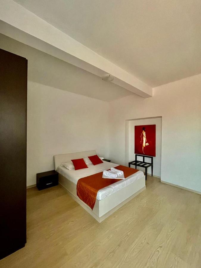 Hostel Cazino Nord Rooms Mamaia Buitenkant foto