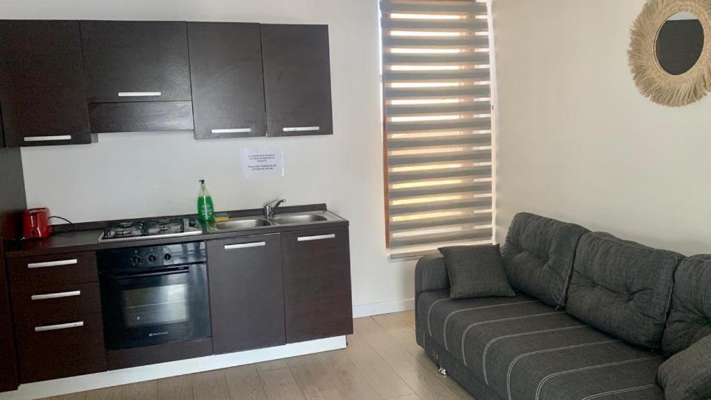 Hostel Cazino Nord Rooms Mamaia Buitenkant foto