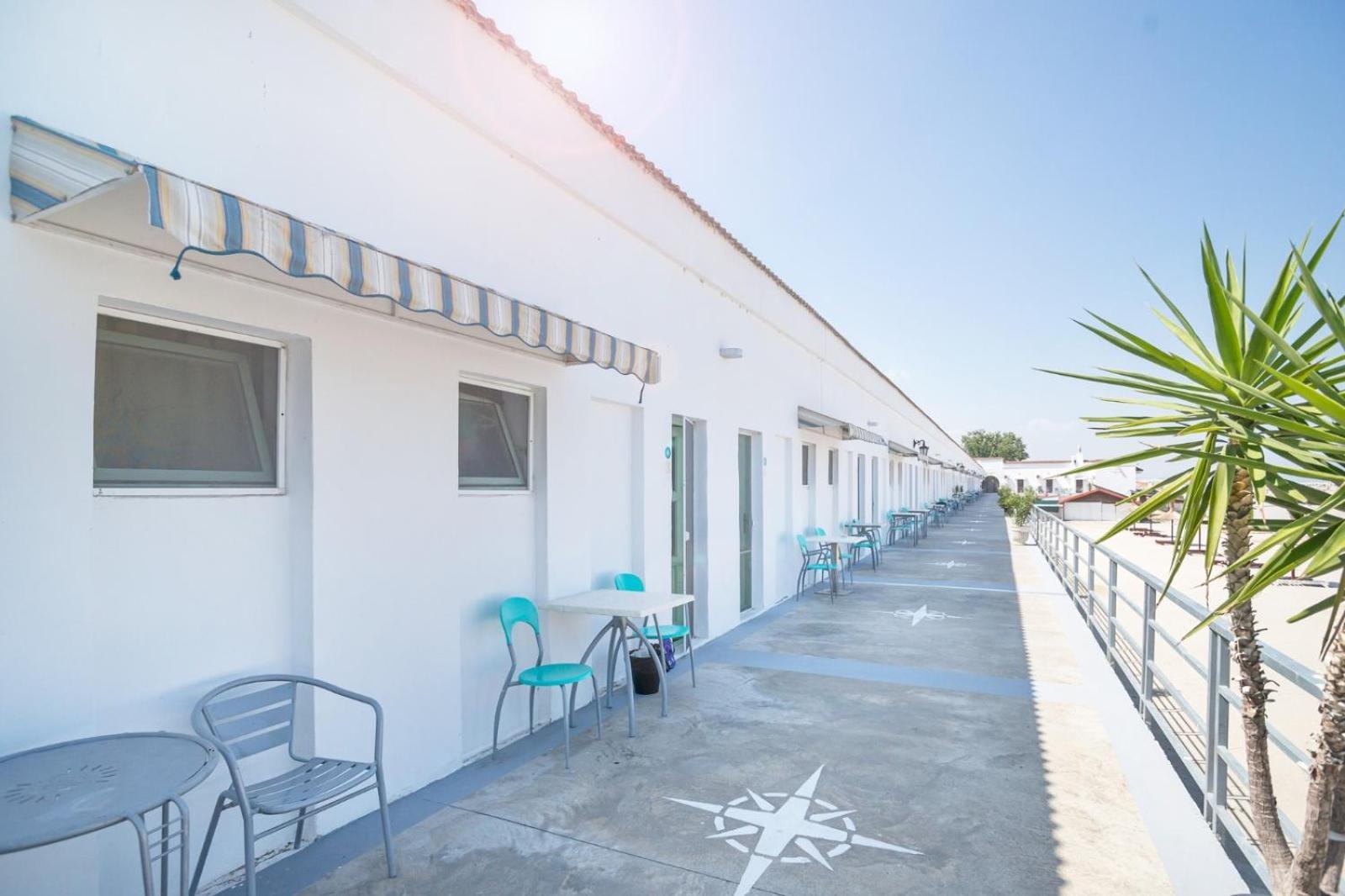 Hostel Cazino Nord Rooms Mamaia Buitenkant foto