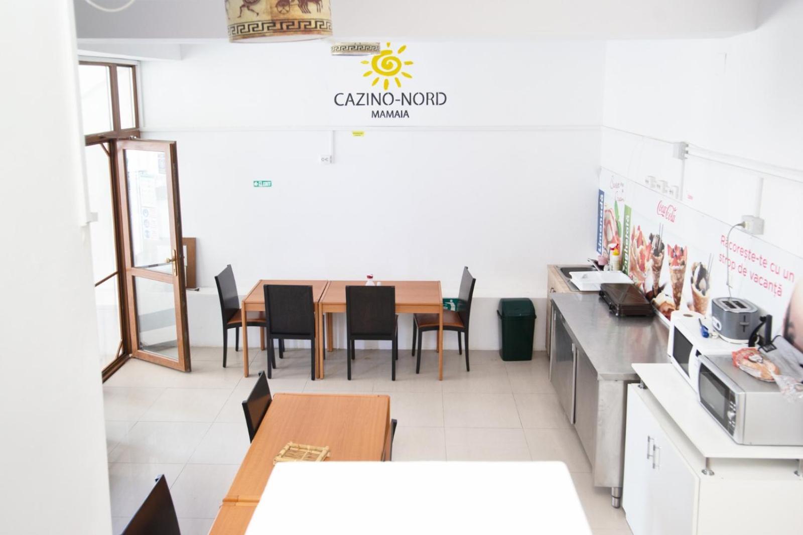 Hostel Cazino Nord Rooms Mamaia Buitenkant foto